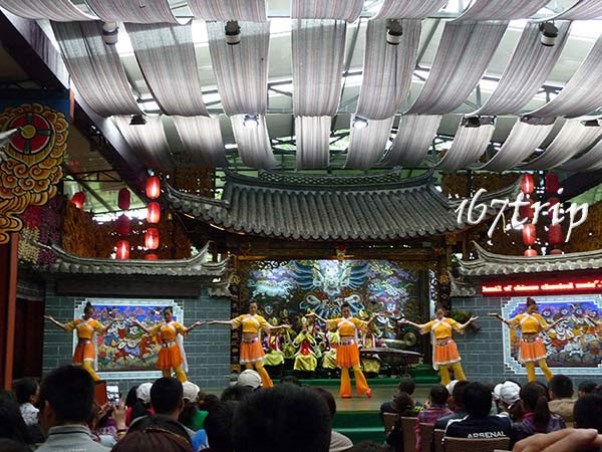 云南束河古镇